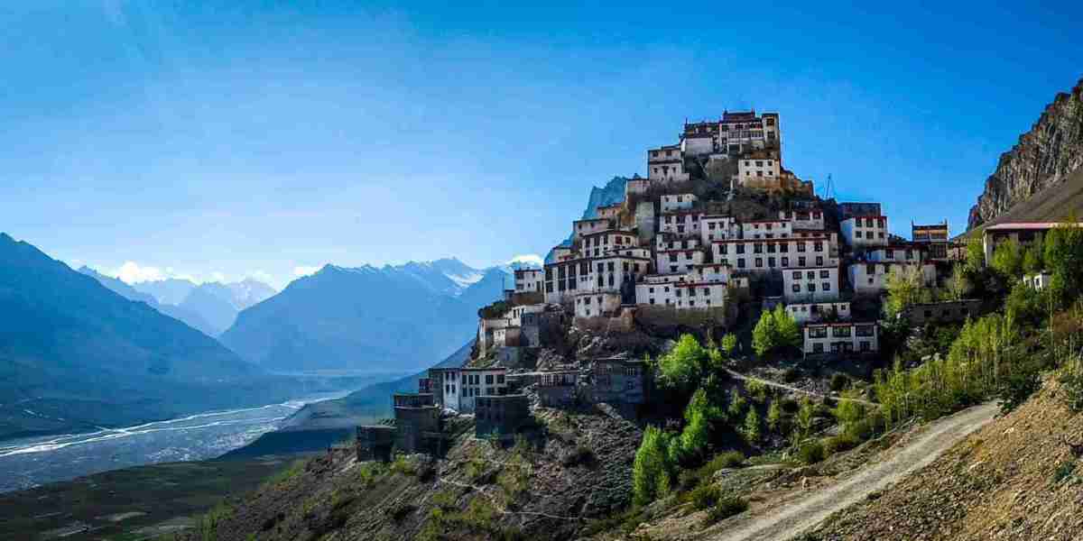 Best Road Trip in the Cold Desert of India: The Incredible Spiti Valley Road Trip